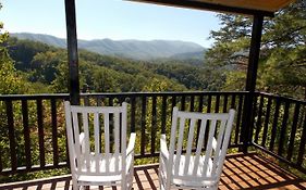 Mountain Ridge Chalet