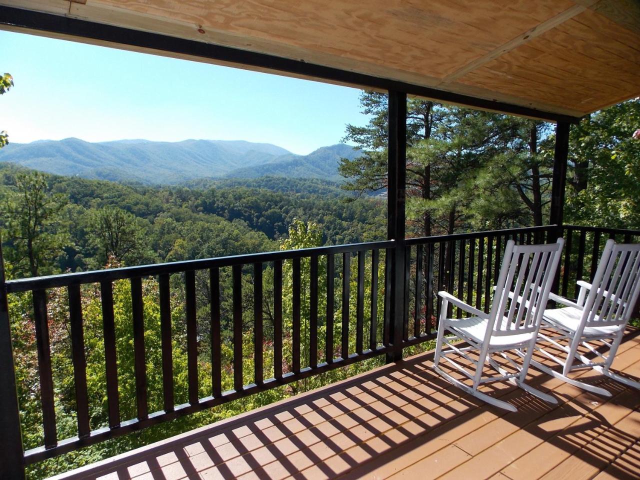 Mountain Ridge Chalet Pigeon Forge Exterior photo